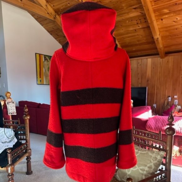 Woolrich Red and Black Women's Coat - Picture 8 of 13